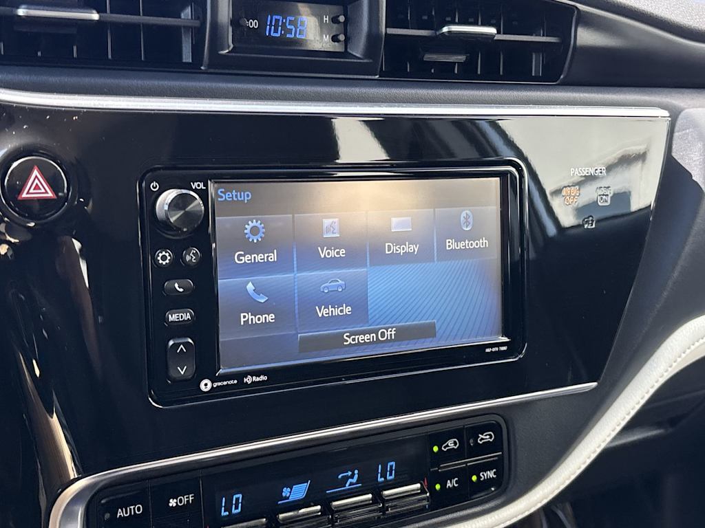 Thumbnail: 2018 Toyota Corolla iM - 19