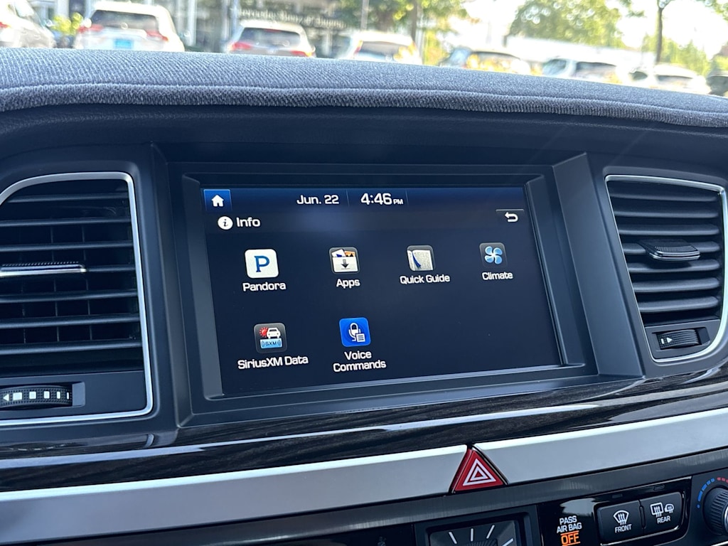 Thumbnail: 2015 Hyundai Genesis - 21