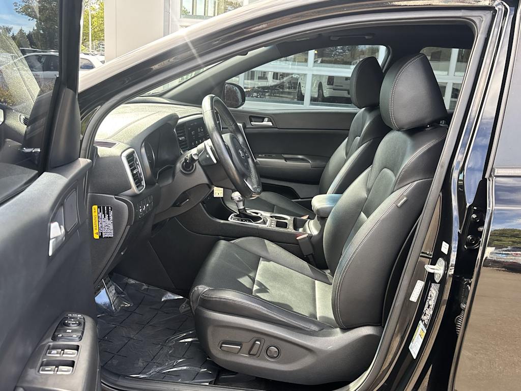 Thumbnail: 2021 Kia Sportage - 16