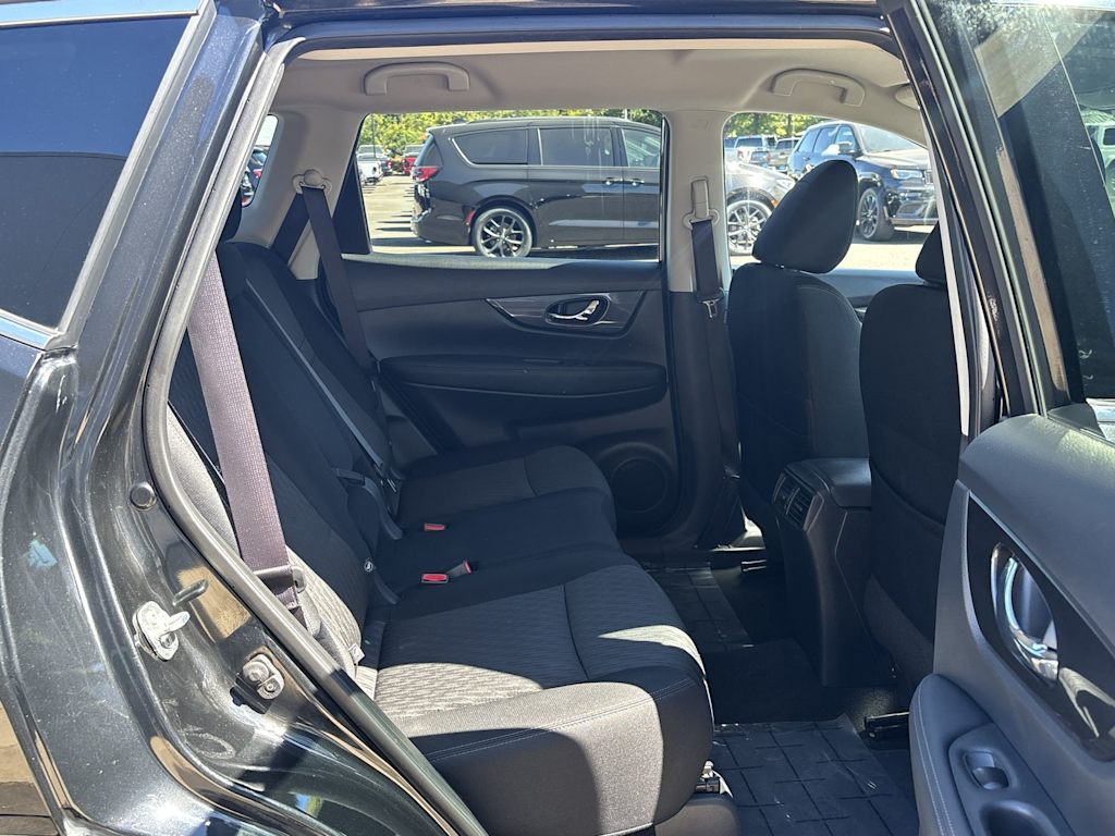 Thumbnail: 2019 Nissan Rogue - 8