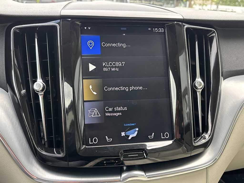Thumbnail: 2018 Volvo XC60 - 8