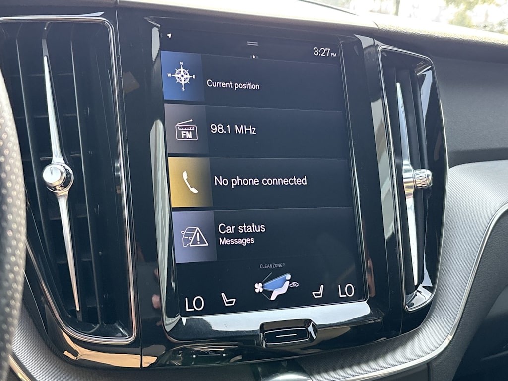 Thumbnail: 2018 Volvo XC60 - 6