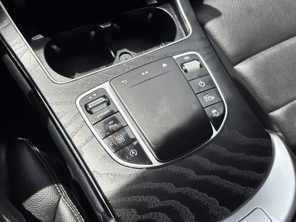 Thumbnail: 2021 Mercedes-Benz GLC - 27