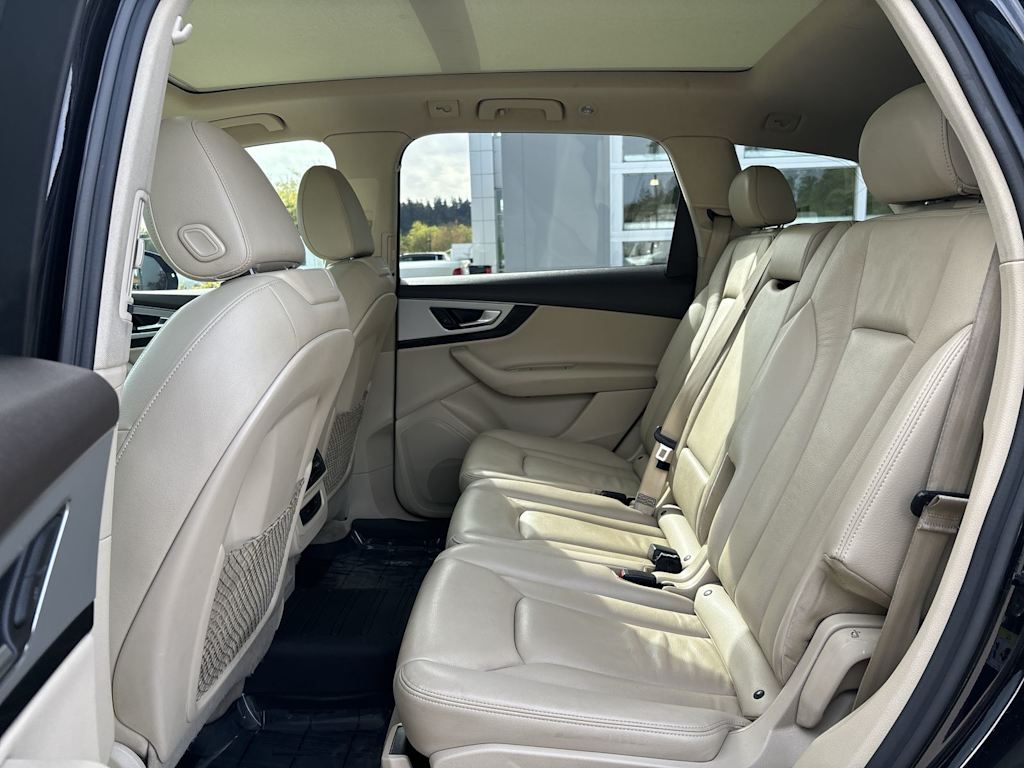 Thumbnail: 2019 Audi Q7 - 13