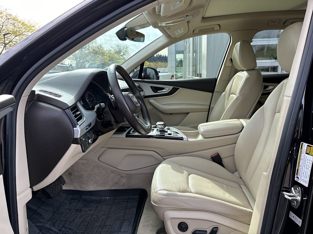 Thumbnail: 2019 Audi Q7 - 8
