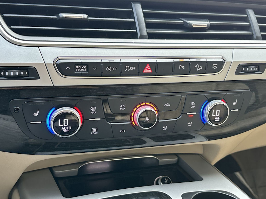 Thumbnail: 2019 Audi Q7 - 26