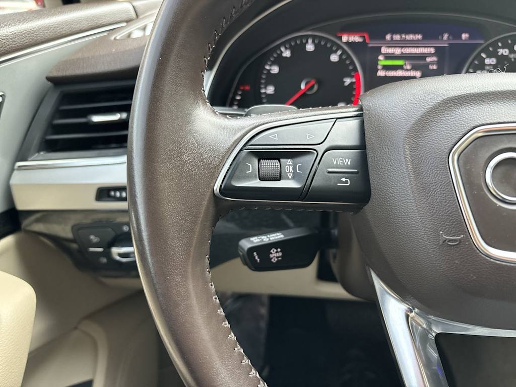 Thumbnail: 2019 Audi Q7 - 16