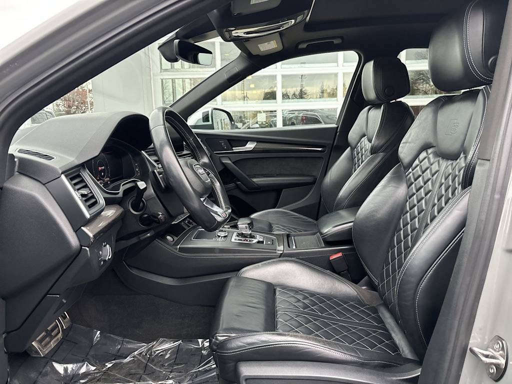 Thumbnail: 2019 Audi SQ5 - 6