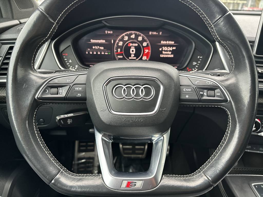 Thumbnail: 2019 Audi SQ5 - 2