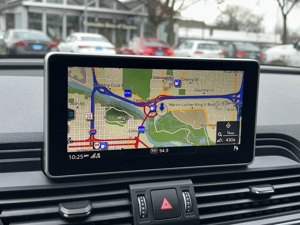 Thumbnail: 2019 Audi SQ5 - 22