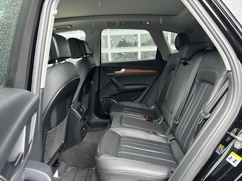 Thumbnail: 2021 Audi Q5 - 11