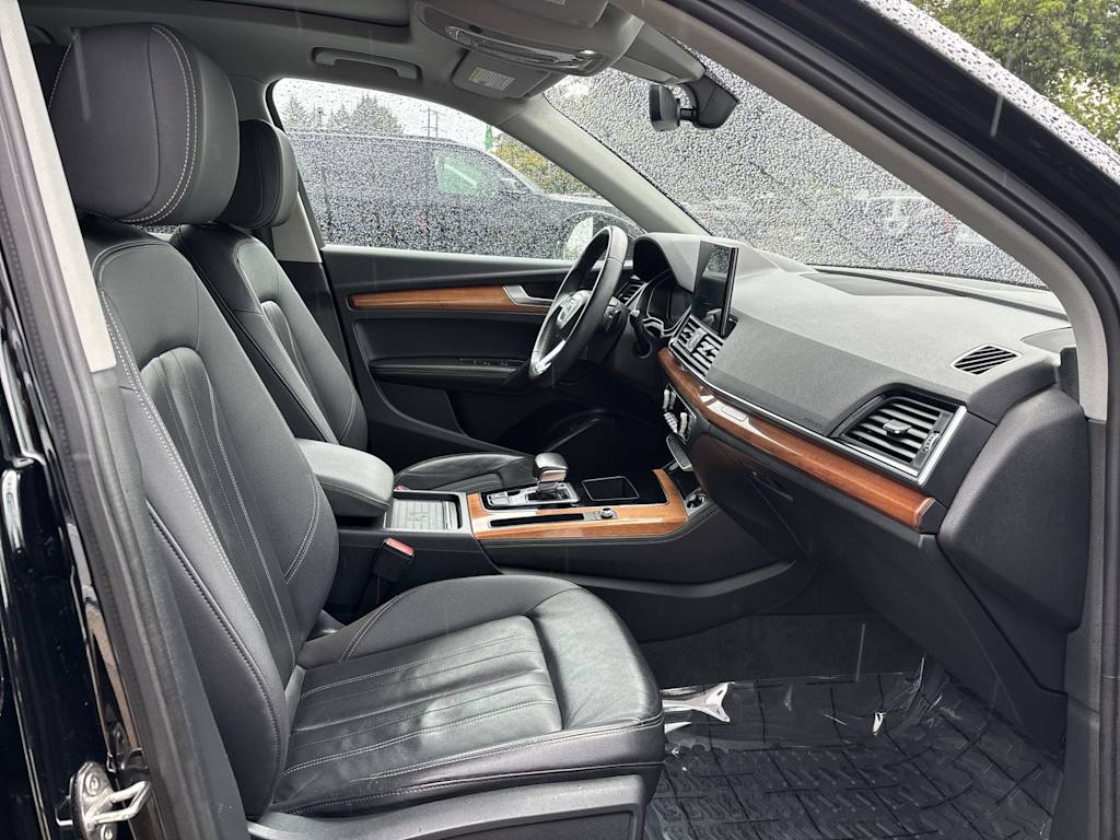 Thumbnail: 2021 Audi Q5 - 5