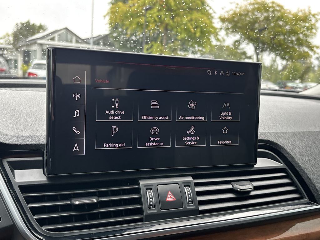 Thumbnail: 2021 Audi Q5 - 23