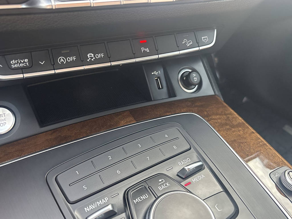 Thumbnail: 2018 Audi Q5 - 10