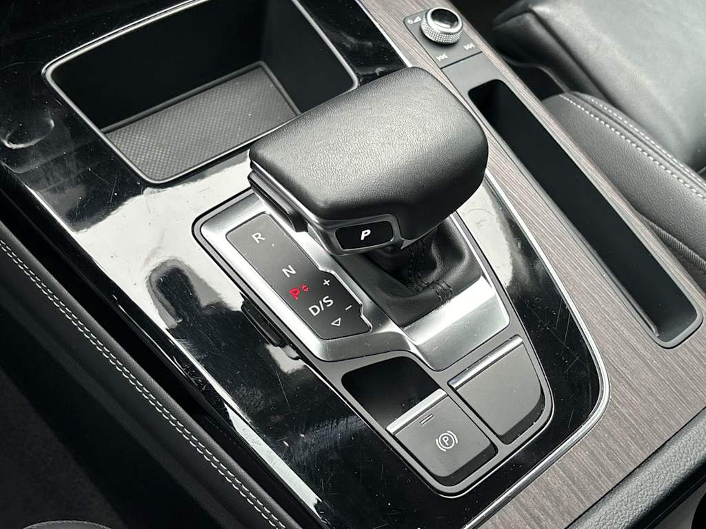 Thumbnail: 2024 Audi Q5 - 6