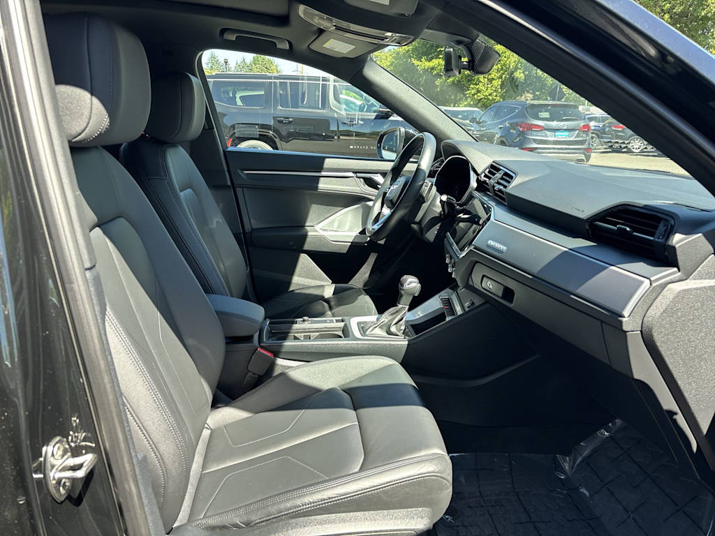 Thumbnail: 2022 Audi Q3 - 7