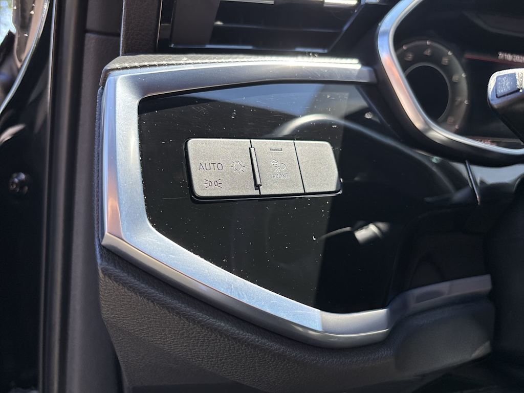 Thumbnail: 2022 Audi Q3 - 5