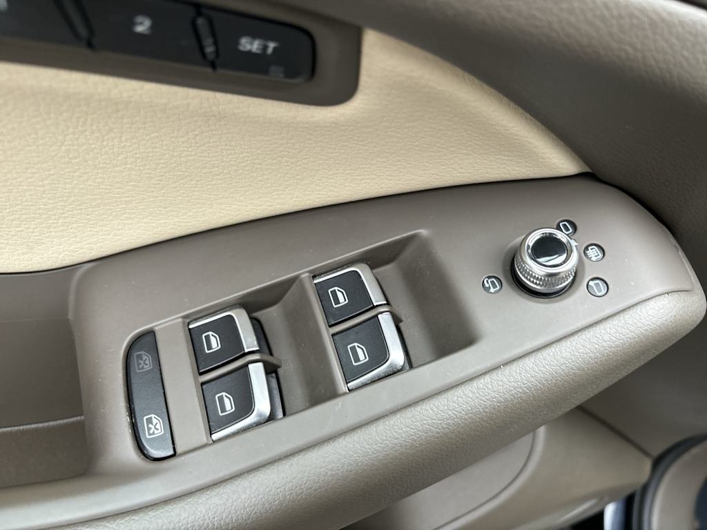 Thumbnail: 2017 Audi Q5 - 12