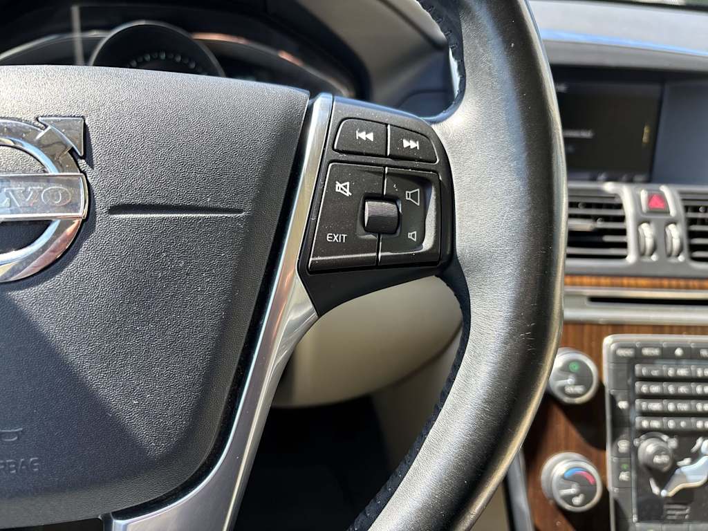 Thumbnail: 2014 Volvo XC60 - 13
