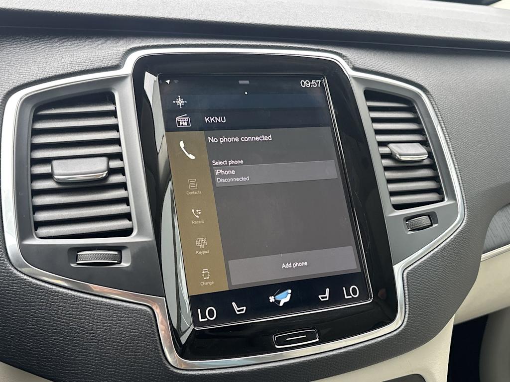Thumbnail: 2020 Volvo XC90 - 25