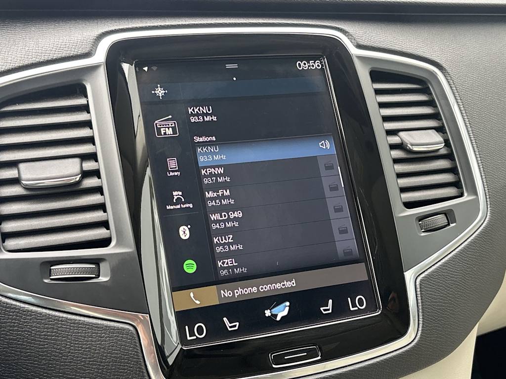 Thumbnail: 2020 Volvo XC90 - 9