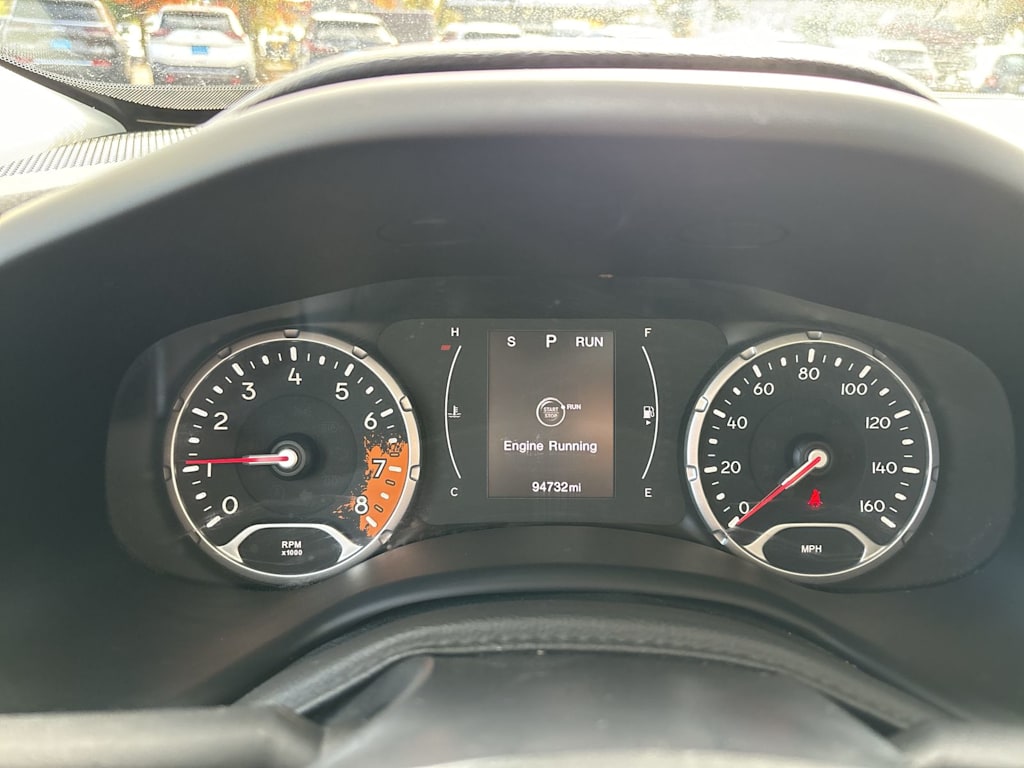 Thumbnail: 2016 Jeep Renegade - 7