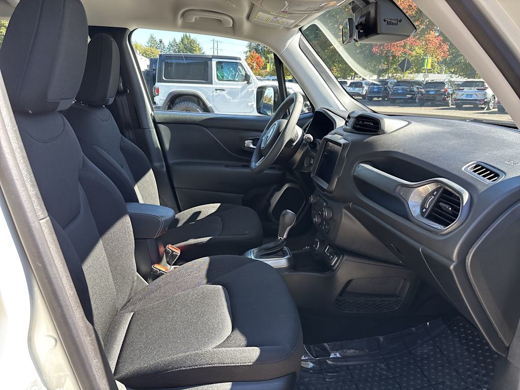 Thumbnail: 2022 Jeep Renegade - 5