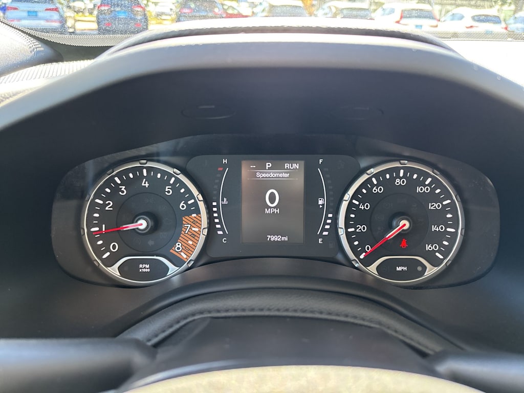 Thumbnail: 2022 Jeep Renegade - 10
