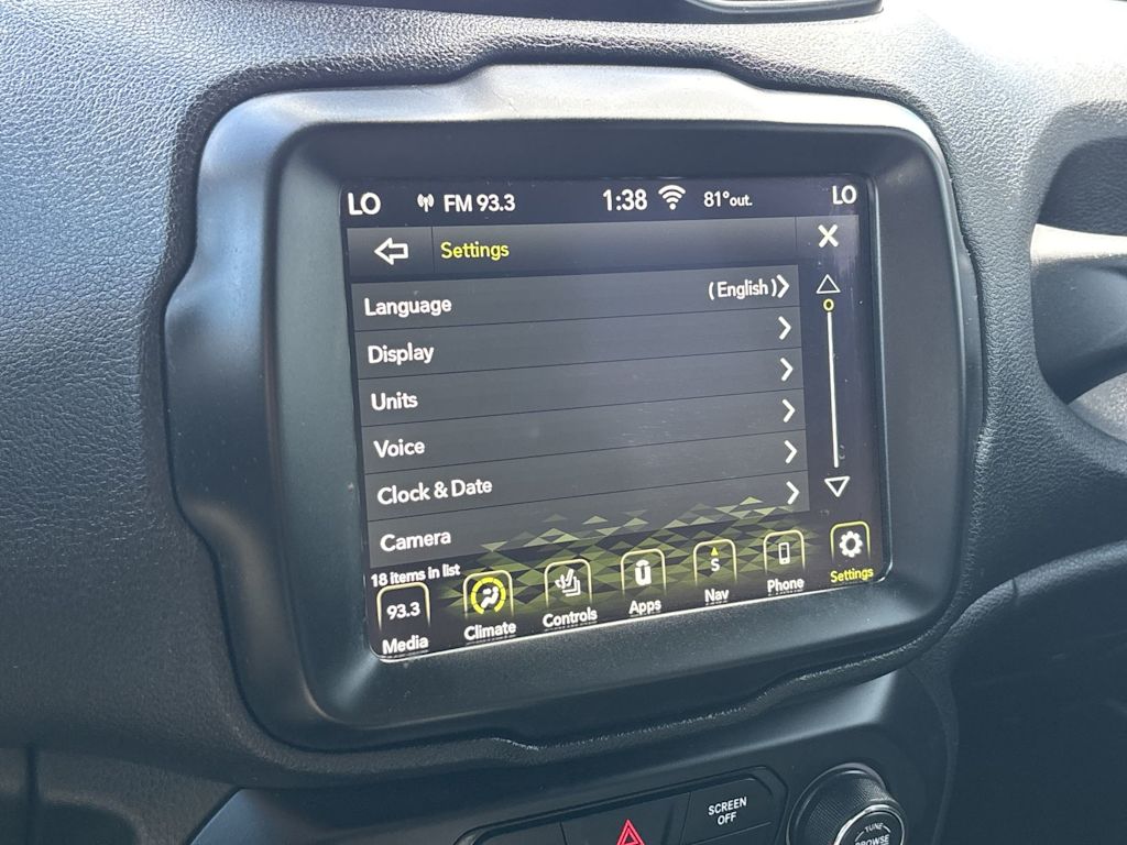 Thumbnail: 2021 Jeep Renegade - 20