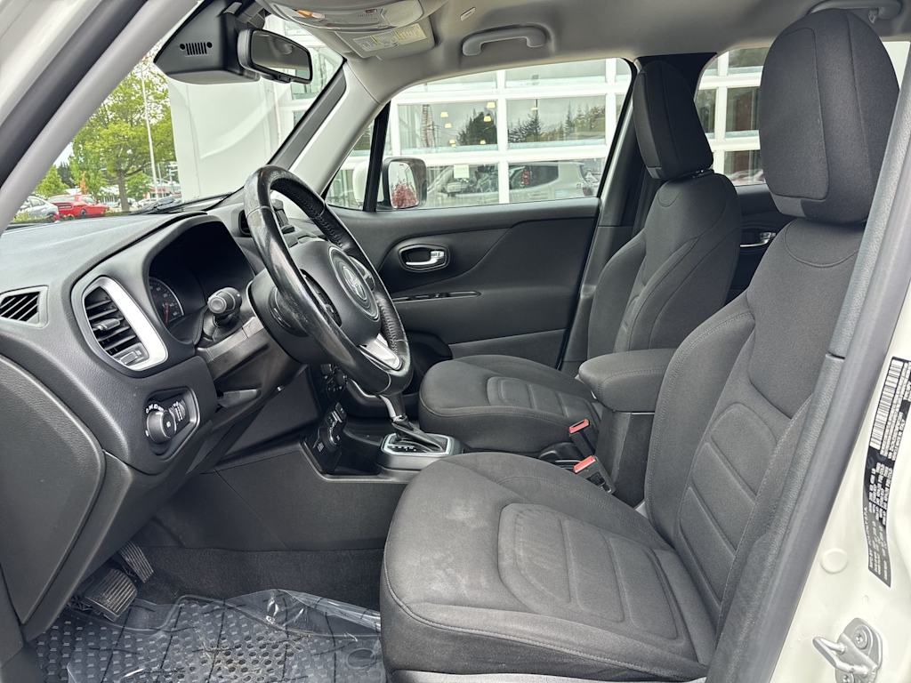 Thumbnail: 2021 Jeep Renegade - 6