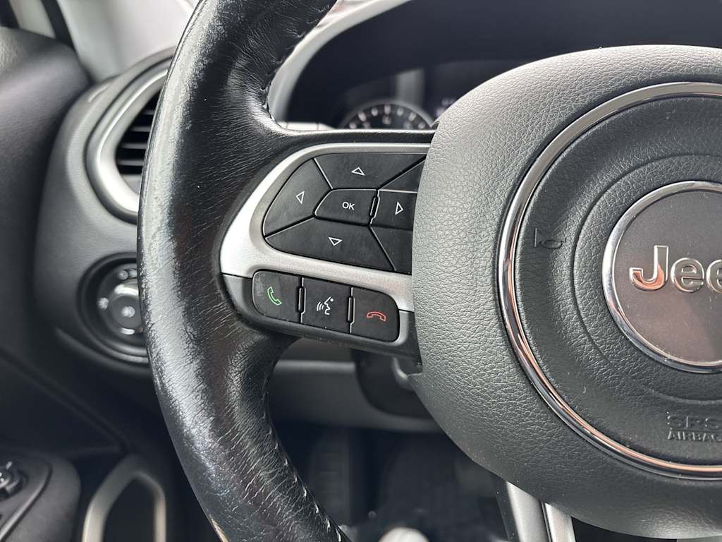 Thumbnail: 2021 Jeep Renegade - 14