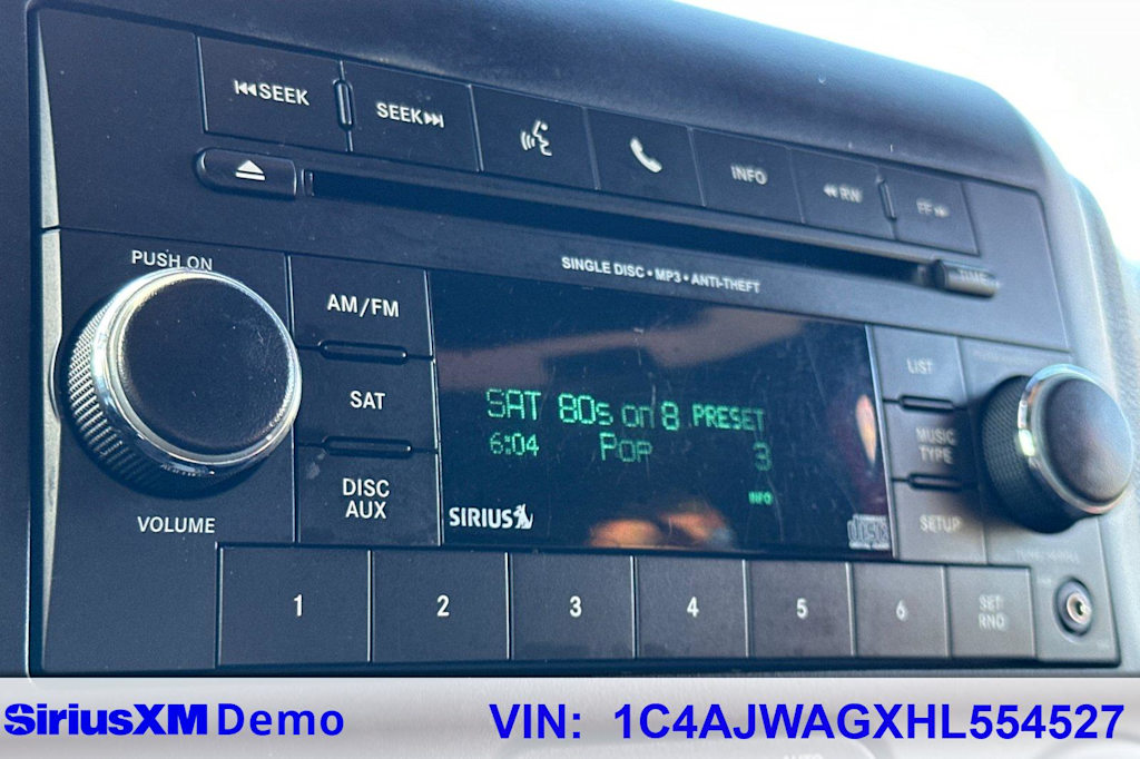 Thumbnail: 2017 Jeep Wrangler - 27