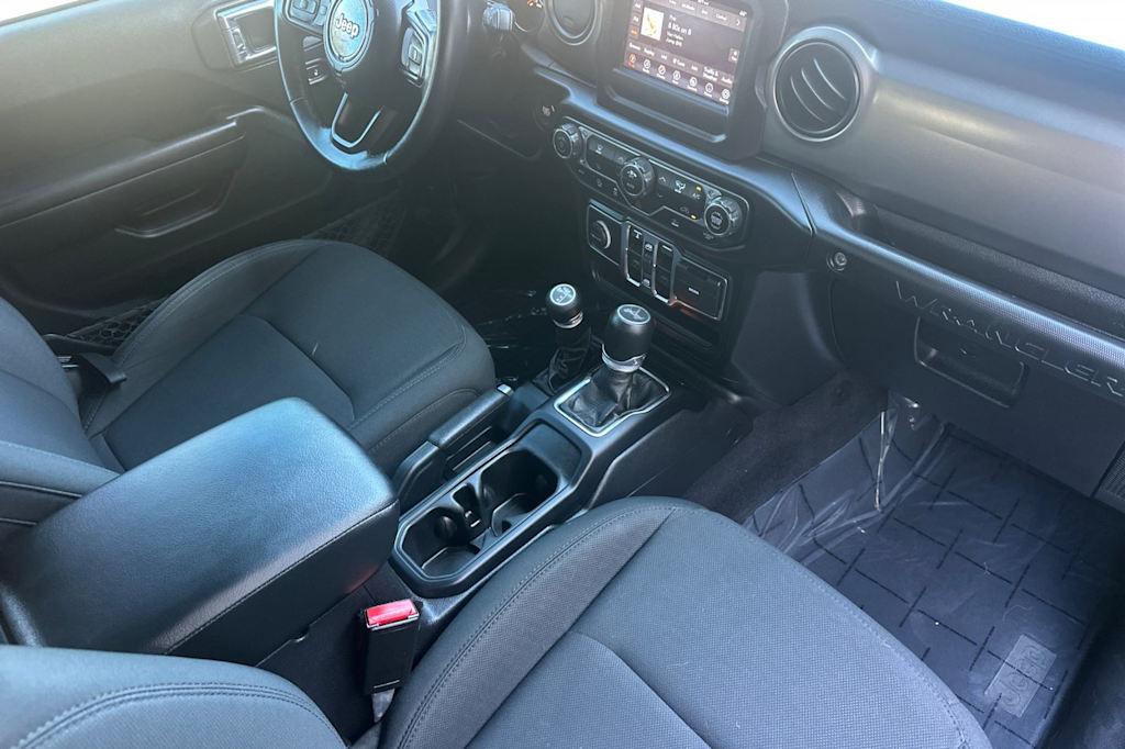 Thumbnail: 2021 Jeep Wrangler - 11