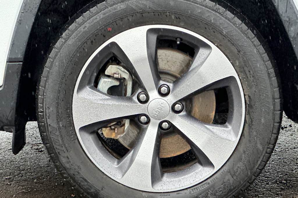 Thumbnail: 2021 Jeep Cherokee - 8