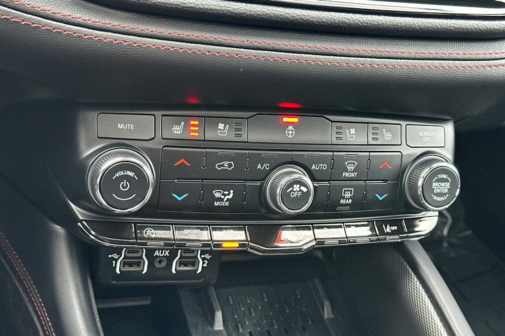 Thumbnail: 2025 Dodge Durango - 26