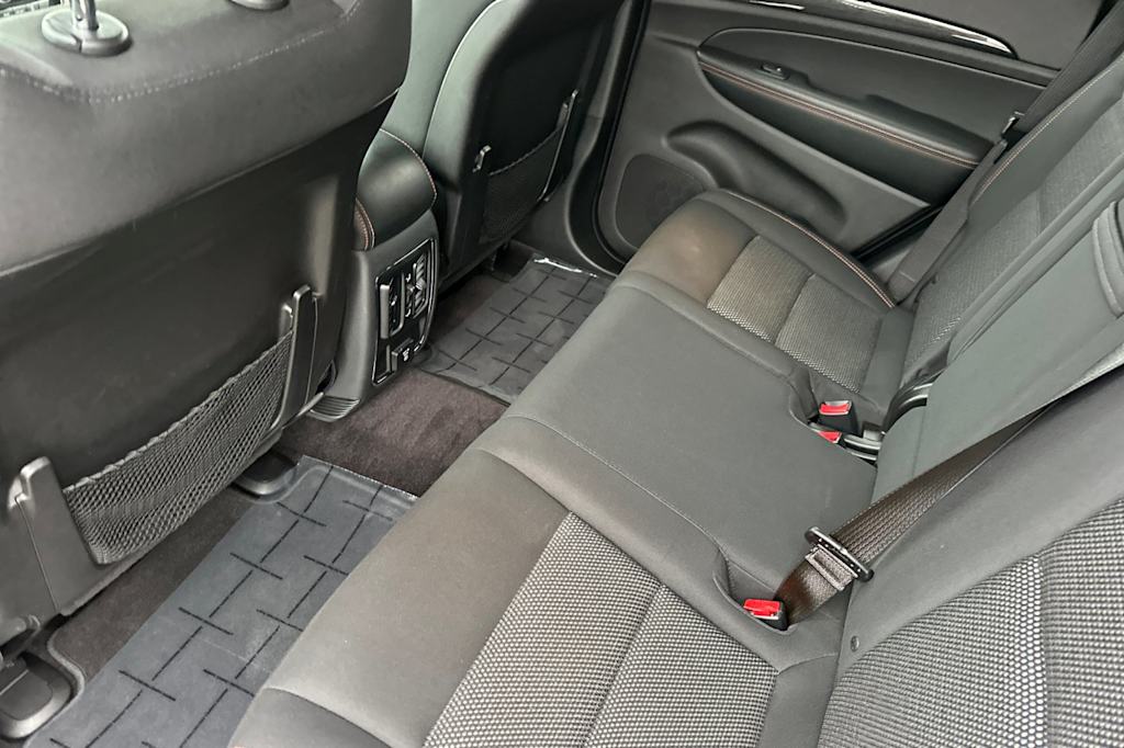 Thumbnail: 2016 Jeep Grand Cherokee - 9