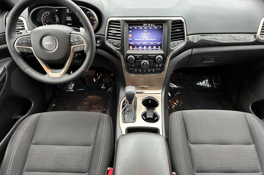 Thumbnail: 2016 Jeep Grand Cherokee - 2