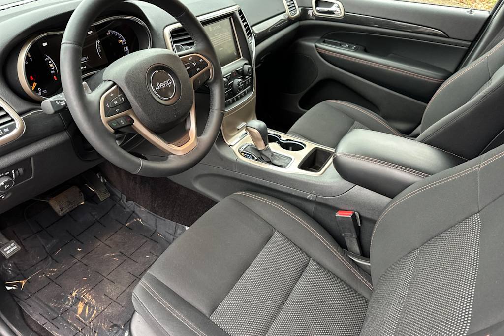 Thumbnail: 2016 Jeep Grand Cherokee - 8