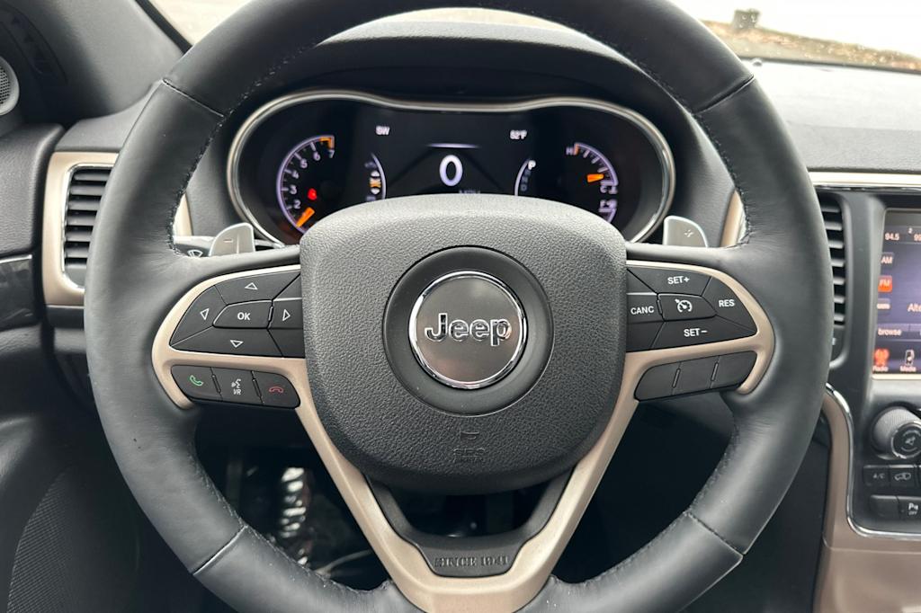 Thumbnail: 2016 Jeep Grand Cherokee - 25