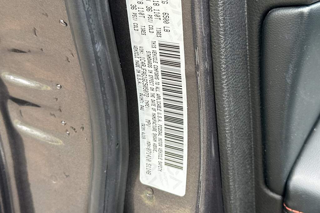 Thumbnail: 2016 Jeep Grand Cherokee - 28