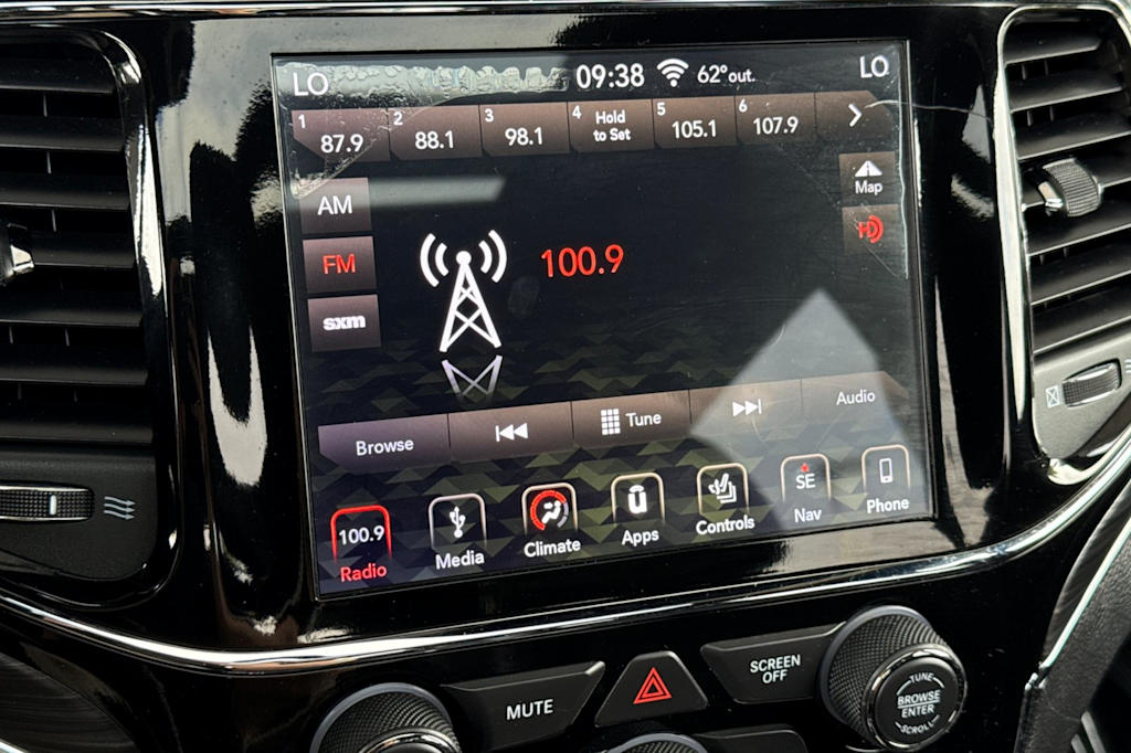 Thumbnail: 2019 Jeep Grand Cherokee - 13