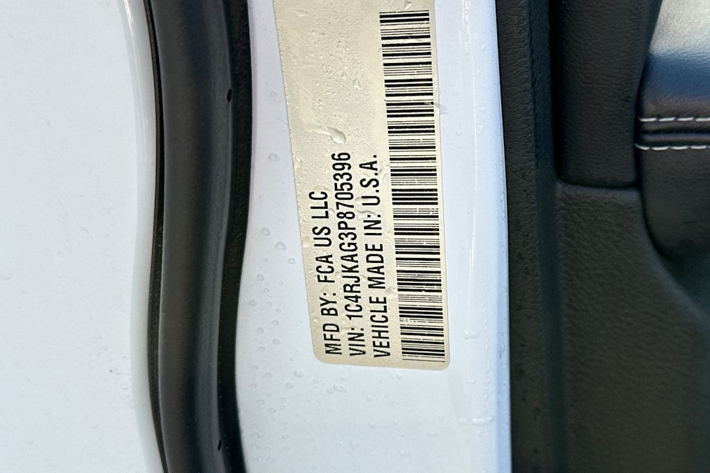 Thumbnail: 2023 Jeep Grand Cherokee L - 17