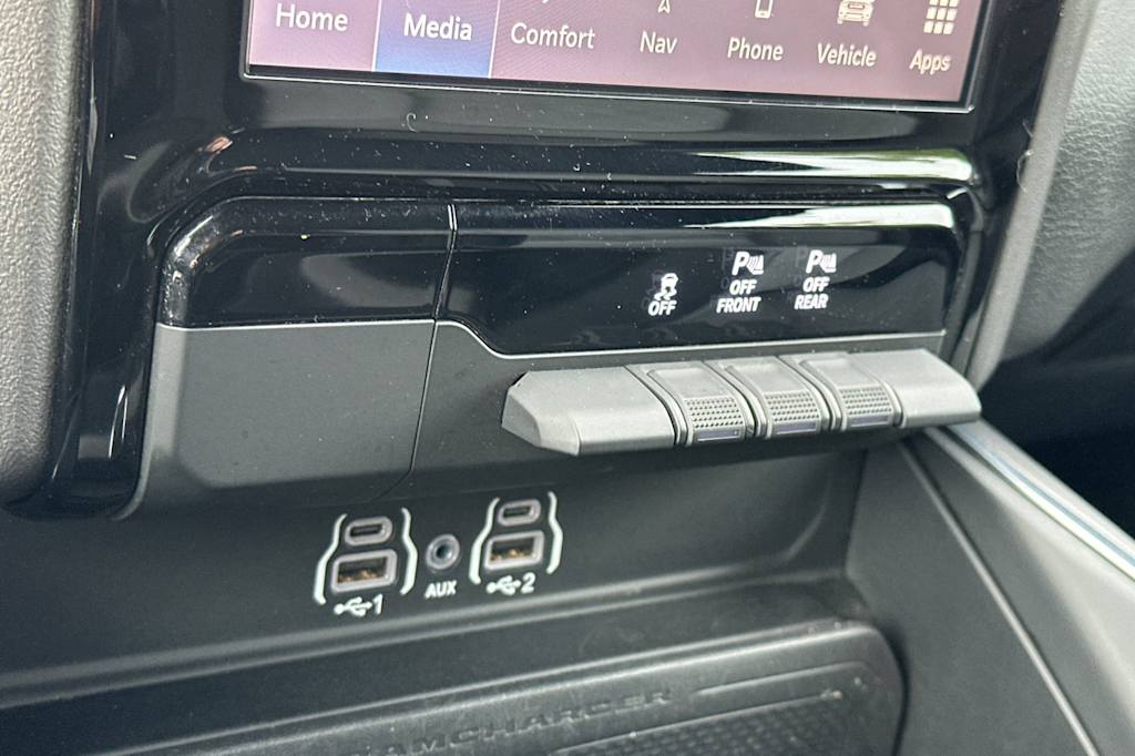 Thumbnail: 2025 RAM 1500 - 24