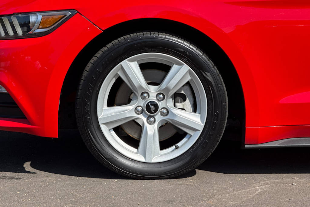Thumbnail: 2017 Ford Mustang - 8