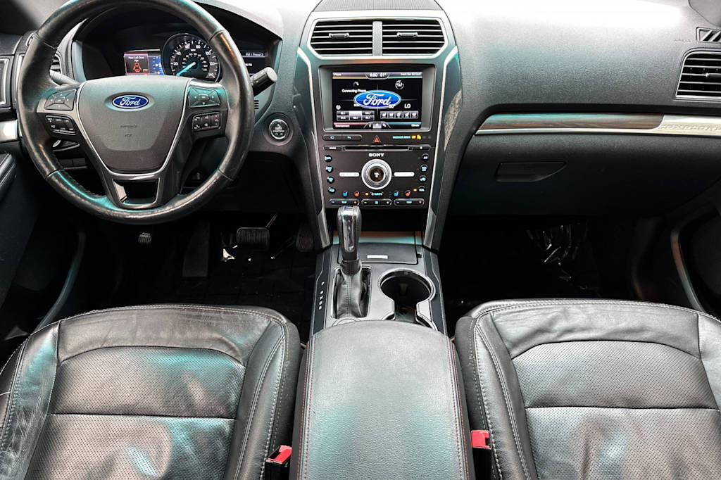 Thumbnail: 2016 Ford Explorer - 2