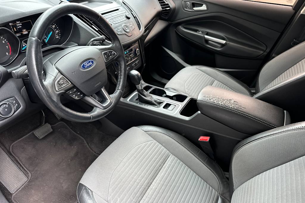 Thumbnail: 2018 Ford Escape - 8
