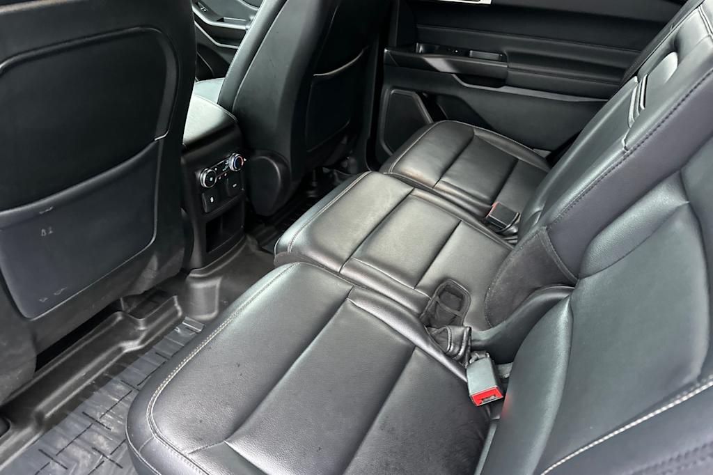 Thumbnail: 2020 Ford Explorer - 10