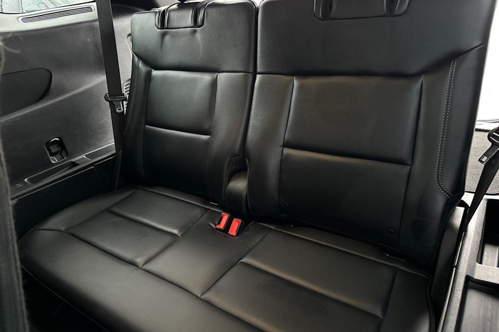 Thumbnail: 2020 Ford Explorer - 23