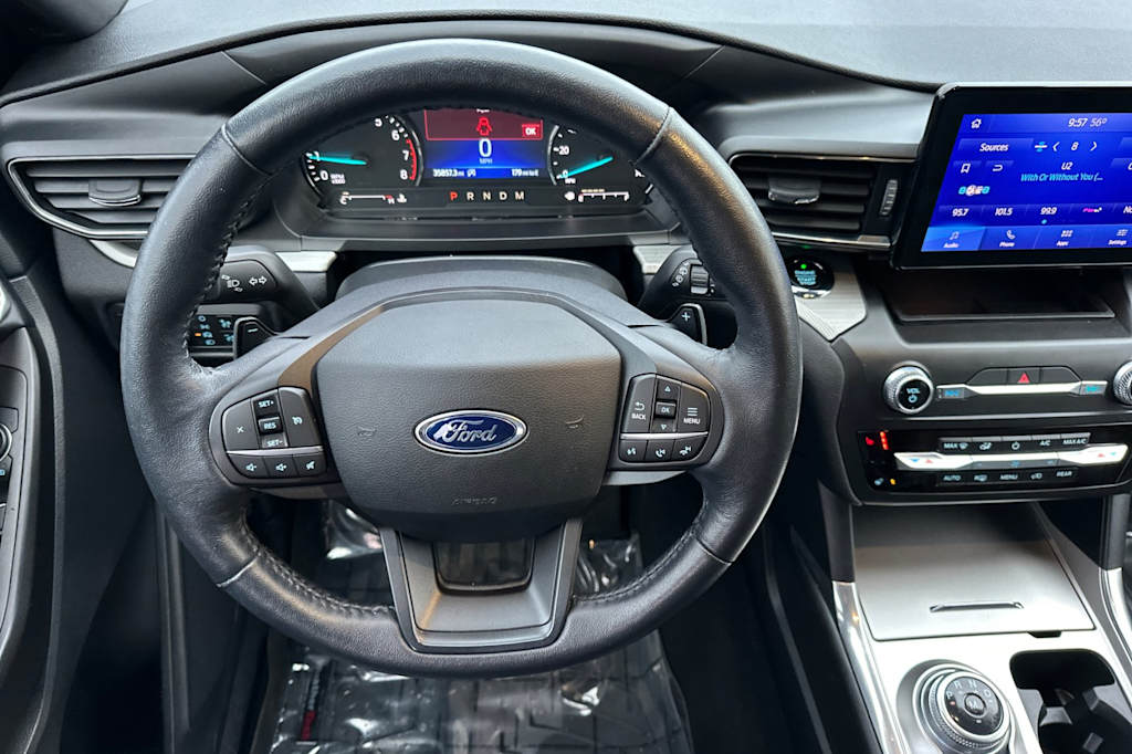 Thumbnail: 2020 Ford Explorer - 11