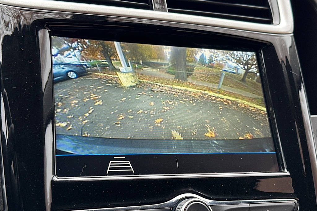 Thumbnail: 2019 Chevrolet Sonic - 24